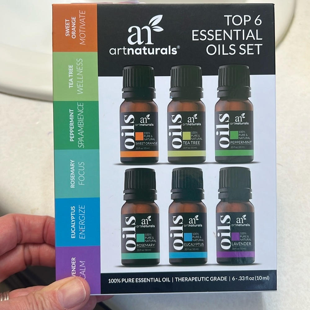 Essential oils set - Picture 1 of 3